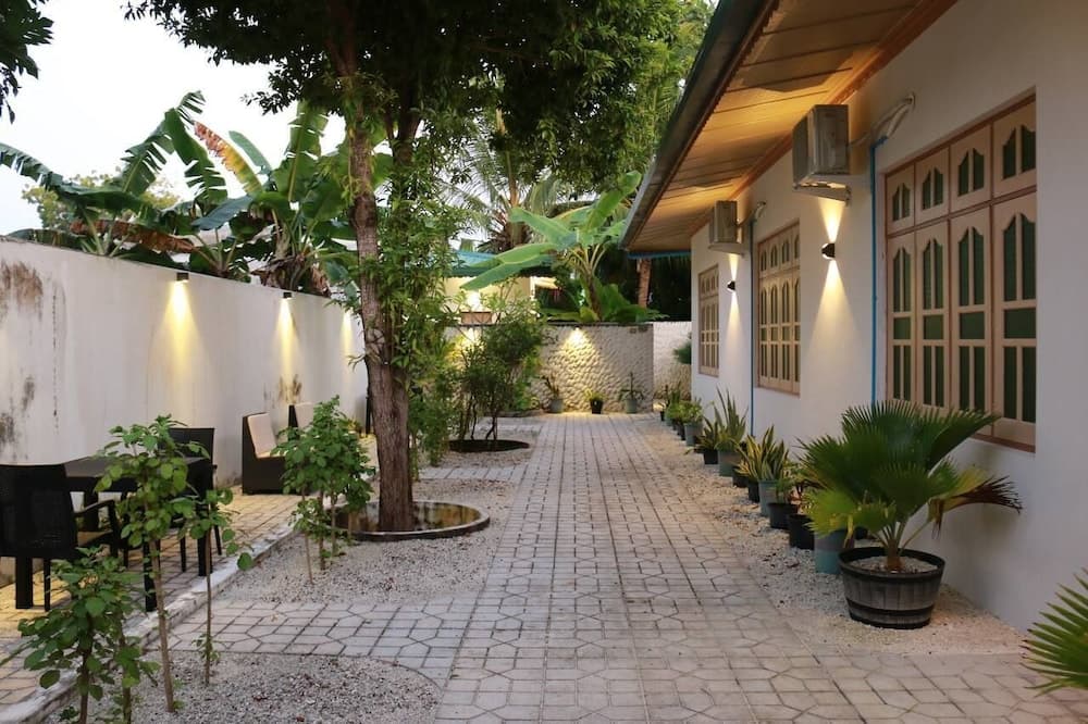 Oasis Village Fenfushi - View 21