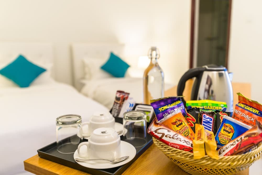 White Sand Dhigurah - View 40