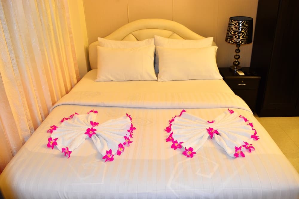 BEACH PALACE HOTEL - View 8
