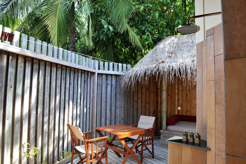 Komandoo Maldives Island Resort - View 3