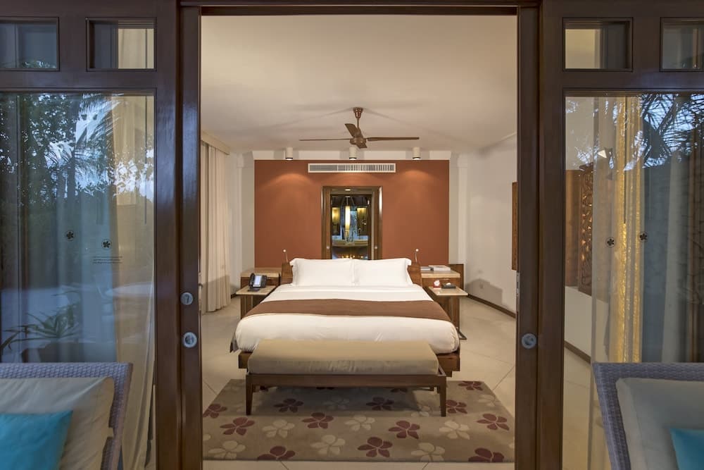 Constance Halaveli - View 12