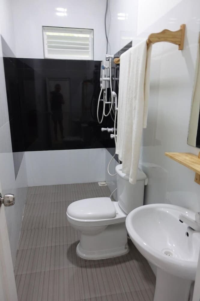 Feridhoo Inn - View 20