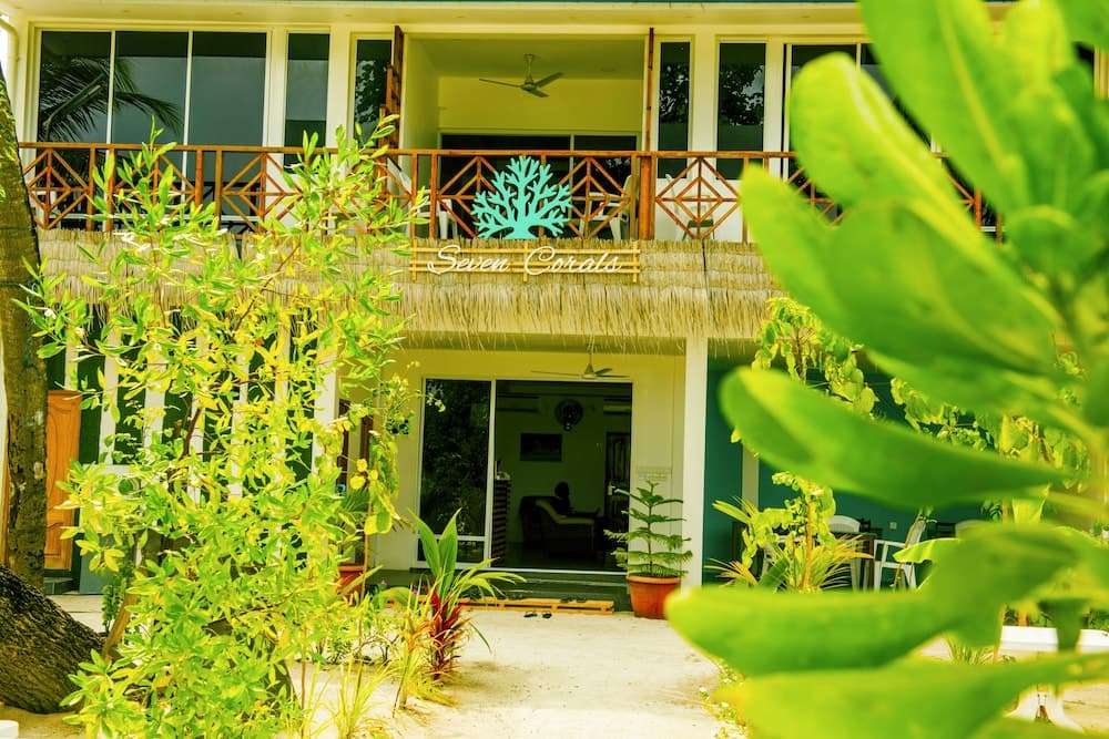 Seven Corals - View 34