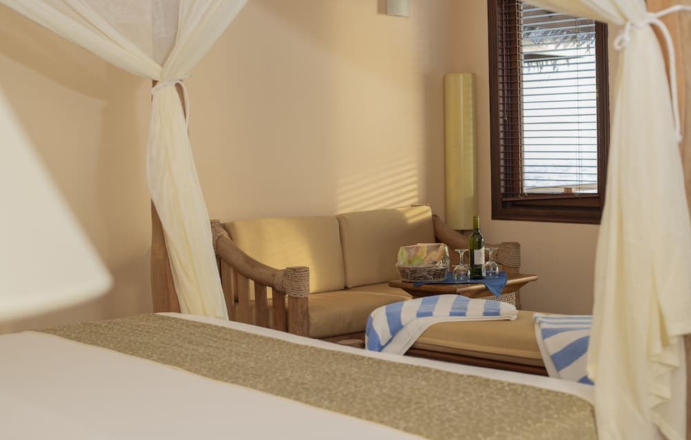 Filitheyo Island Resort - View 19