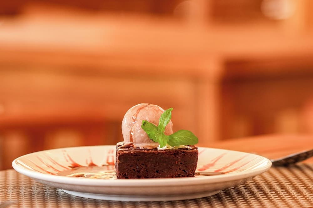 Wave Crest Retreat - View 62