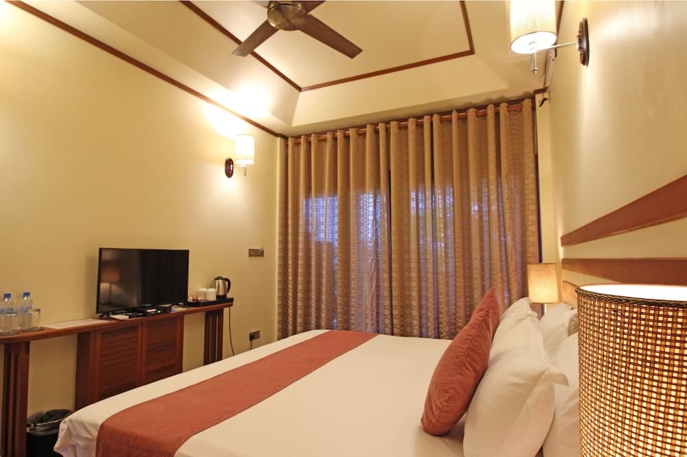 Araamu Hotels Maldives - View 4