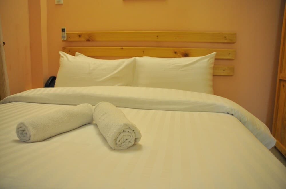 Koamas Lodge - View 12