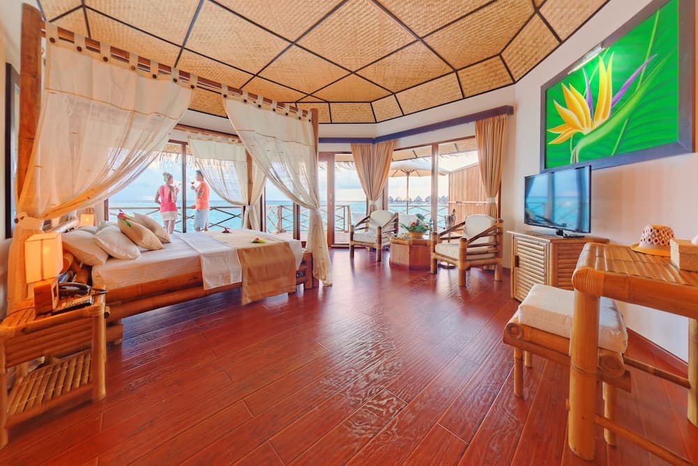 Angaga Island Resort & Spa - View 15