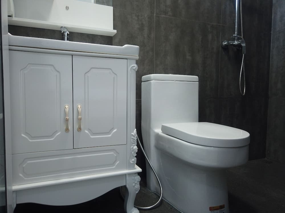 VIOLET INN - View 12