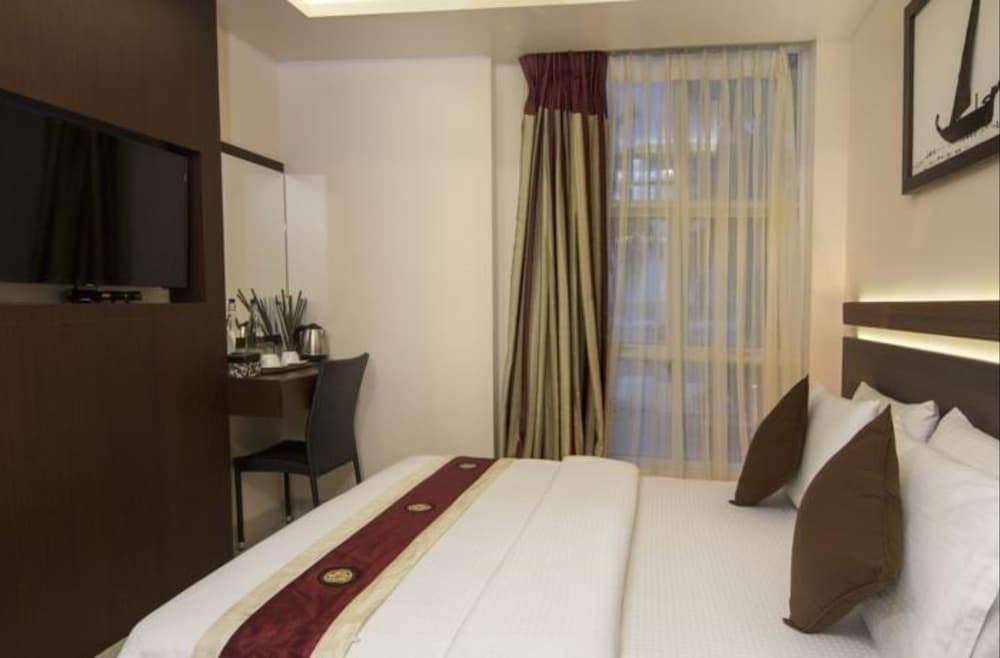 Whiteharp Beach Inn - View 12