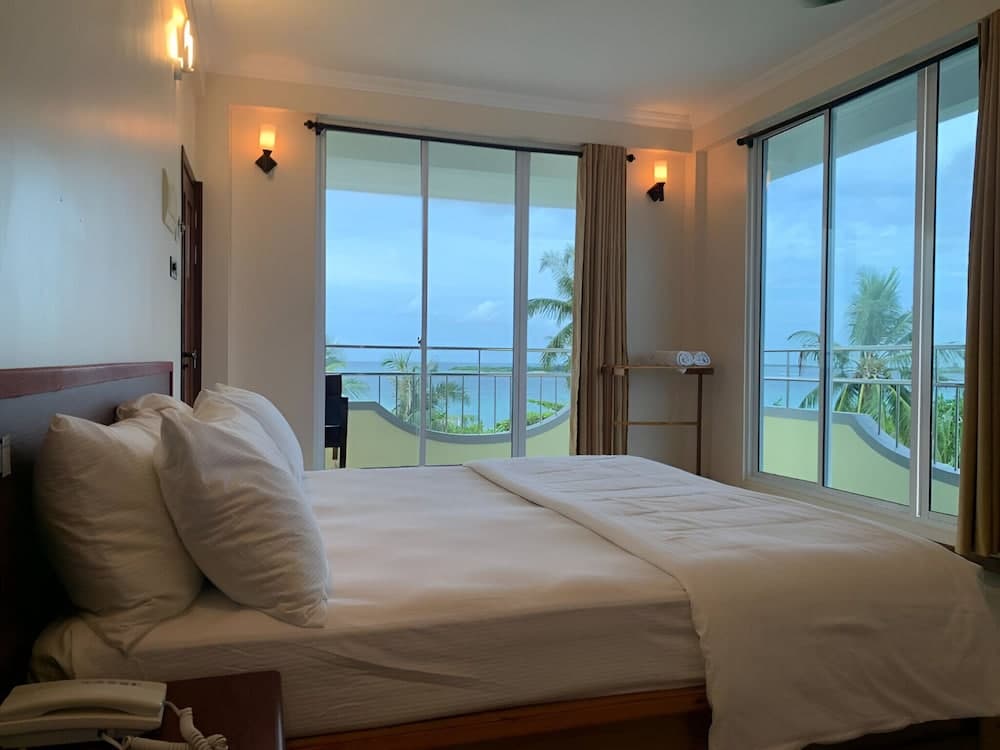 Noah Private Beach House - View 30