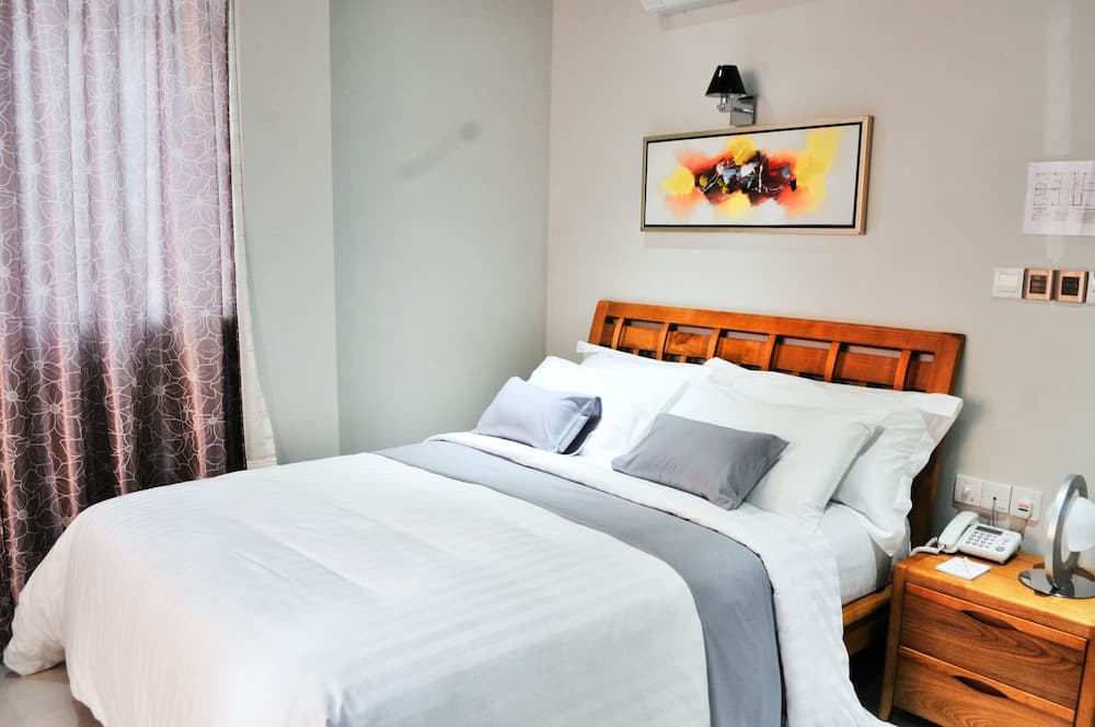 Airport Comfort Inn Premium - View 3