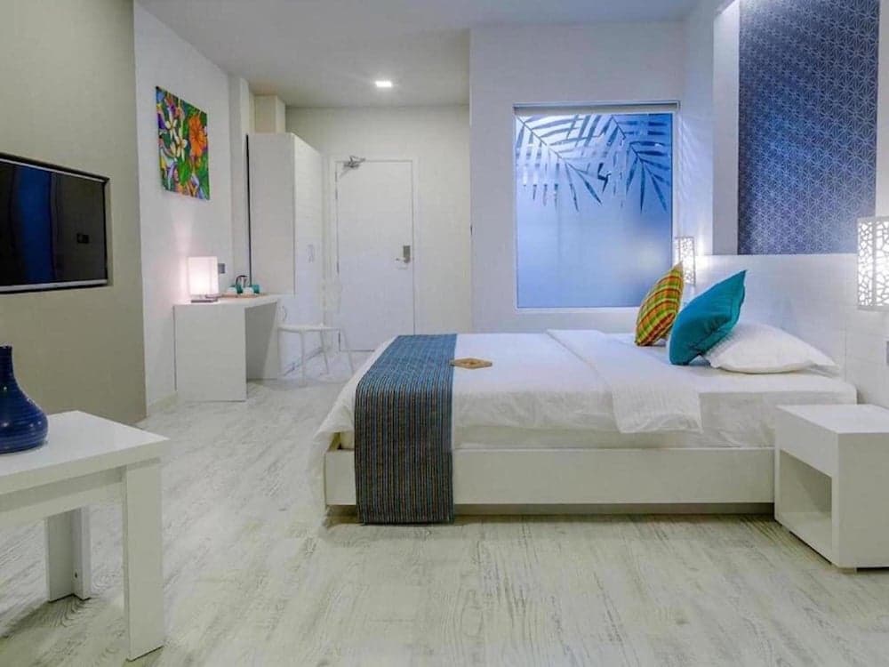 Velana Beach Hotel Maldives - View 5