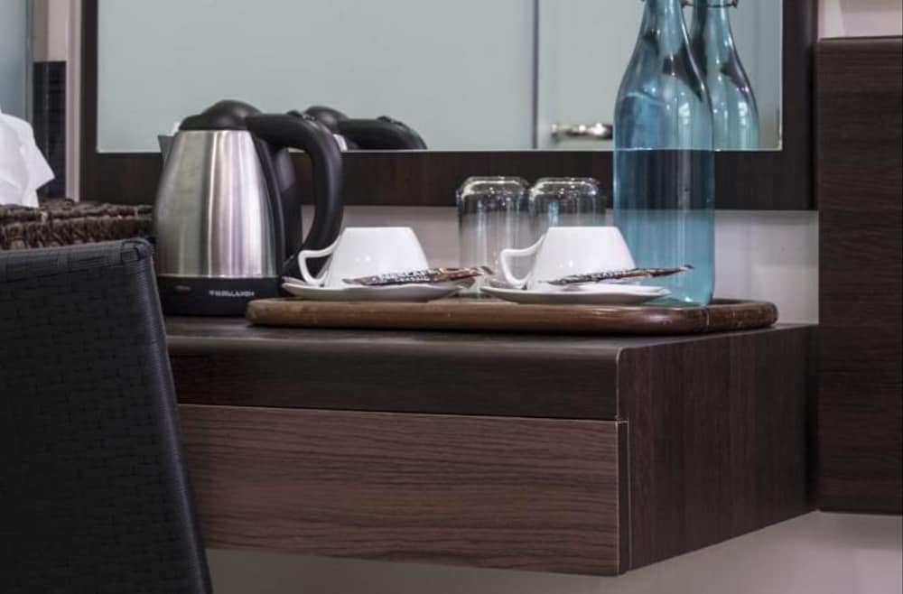 Whiteharp Beach Inn - View 6