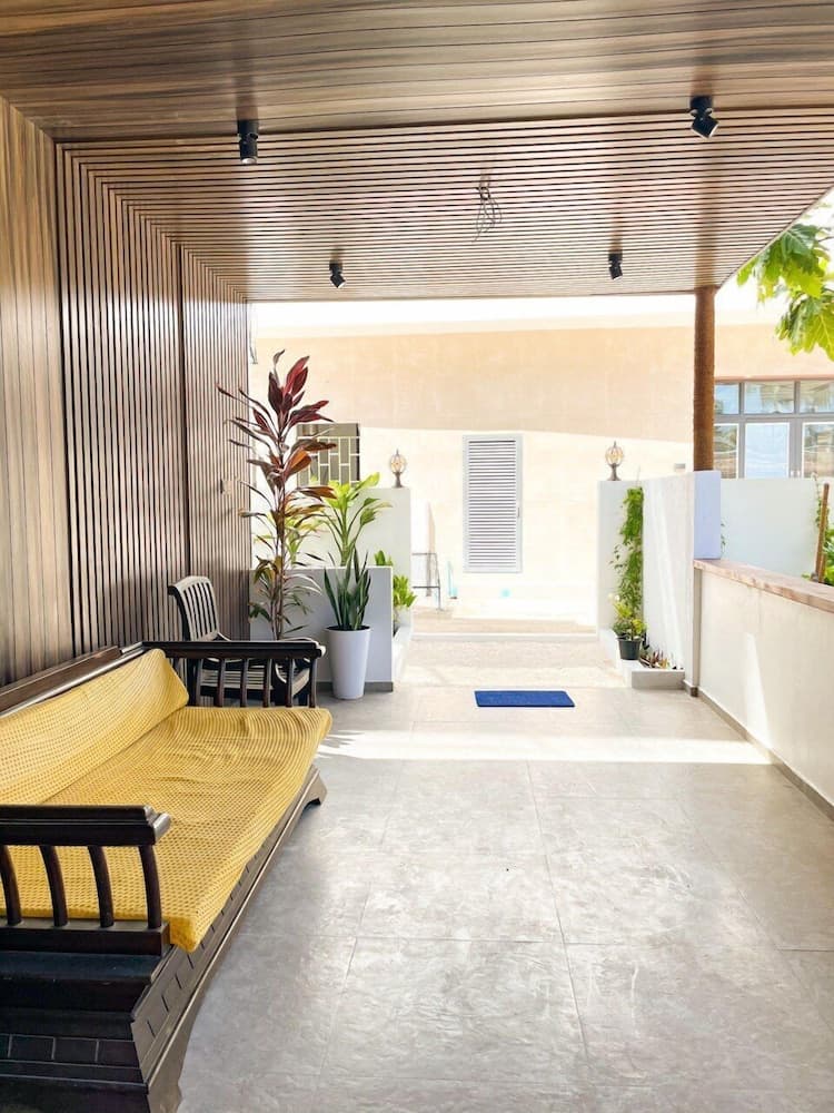Fatims Beach House Maafushi - View 14