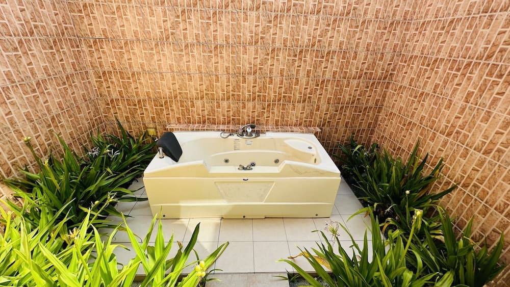 Midsummer Thulusdhoo - View 26