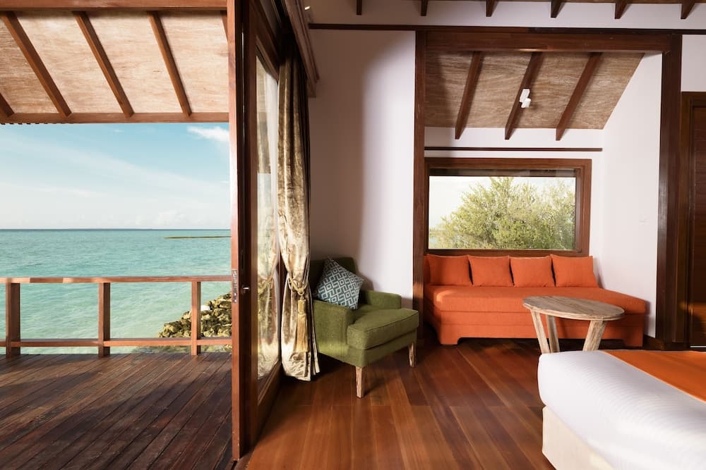 Dhigufaru Island Resort - View 32