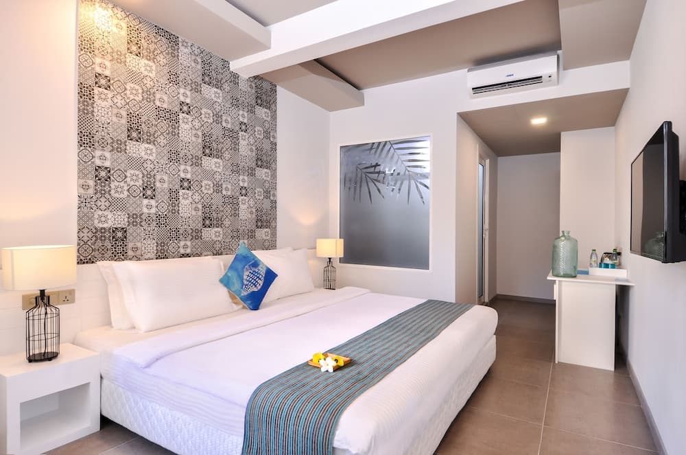 Velana Beach Hotel Maldives - View 3