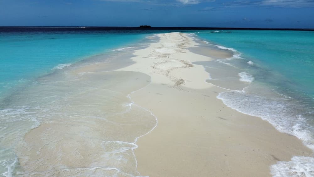 Kihaa Holiday Home - View 8