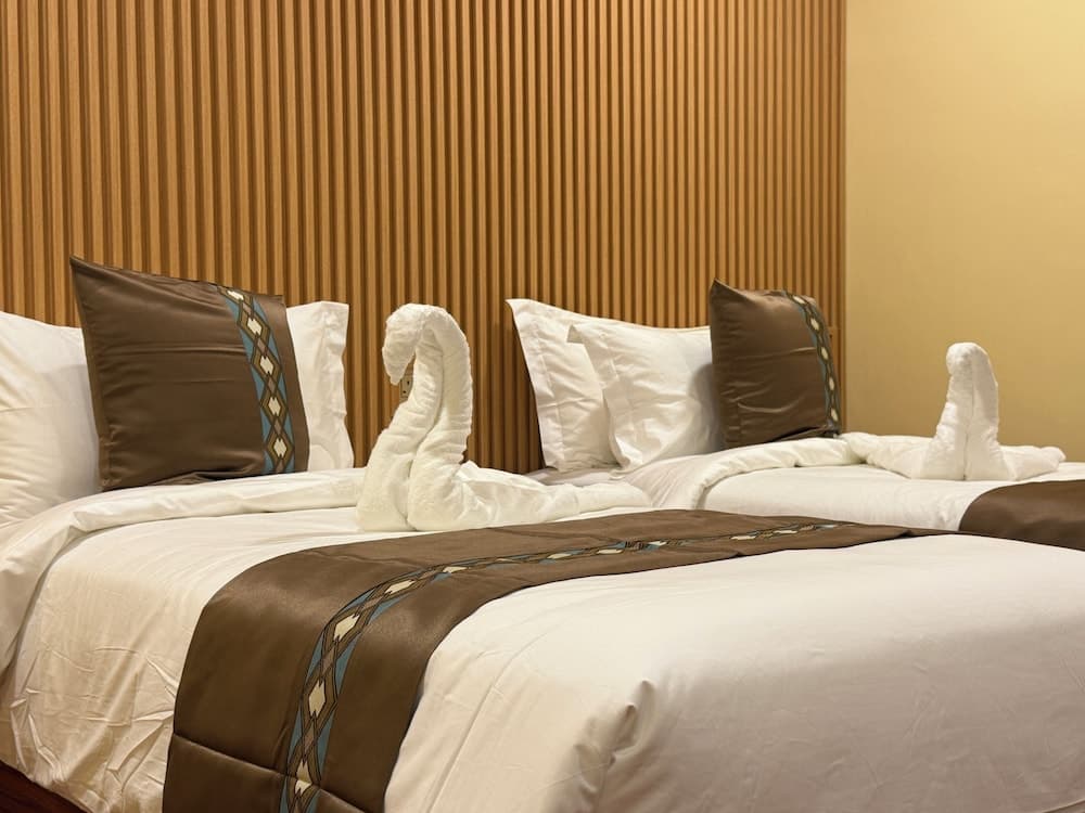 Breeze Haven Surf Retreat - View 32