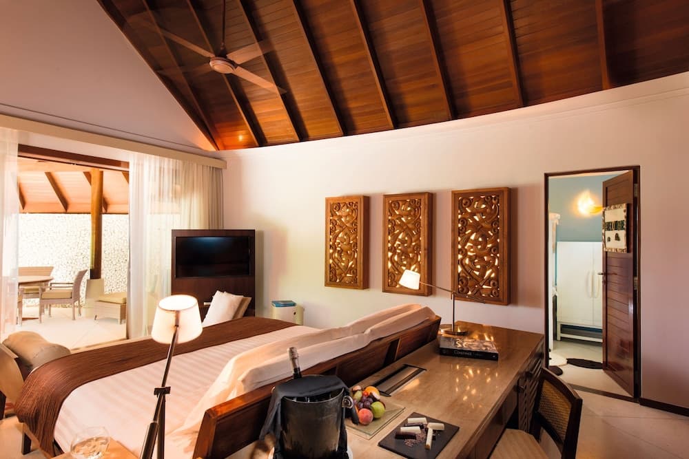 Constance Halaveli - View 58