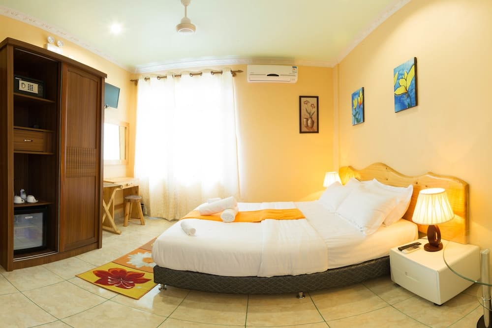 Hanifaru Stay - View 19