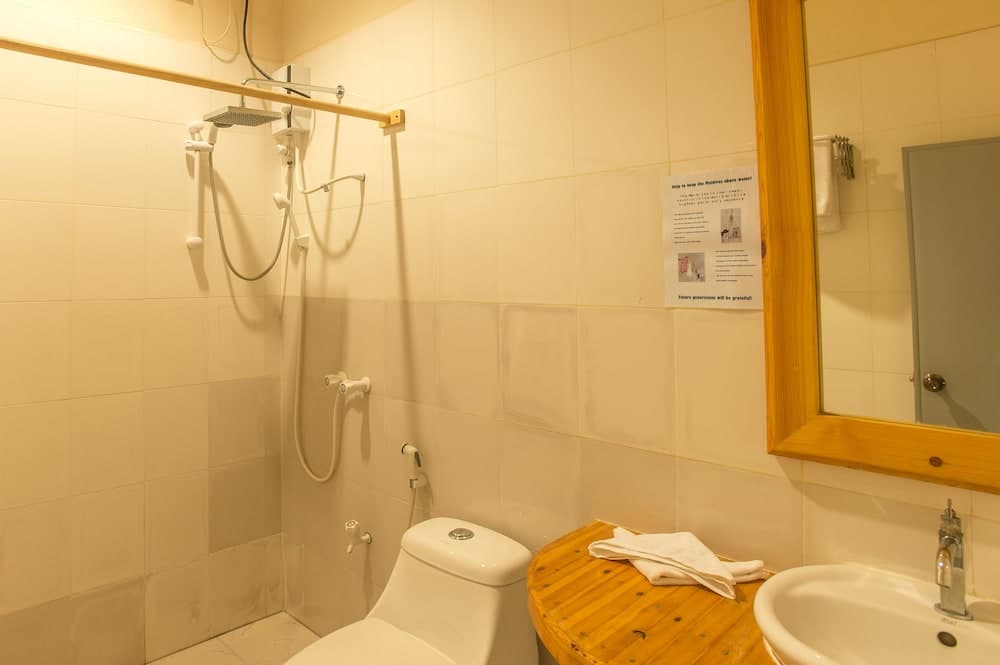 Thoddoo Retreat - View 39