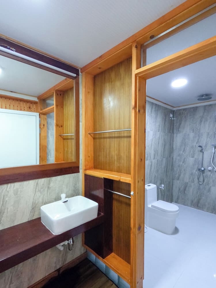 Dhamana Beach - View 13