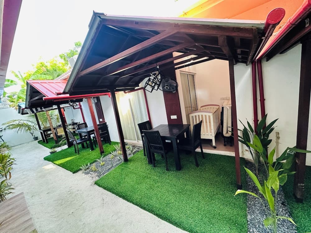 LA CASA VILLA - View 9
