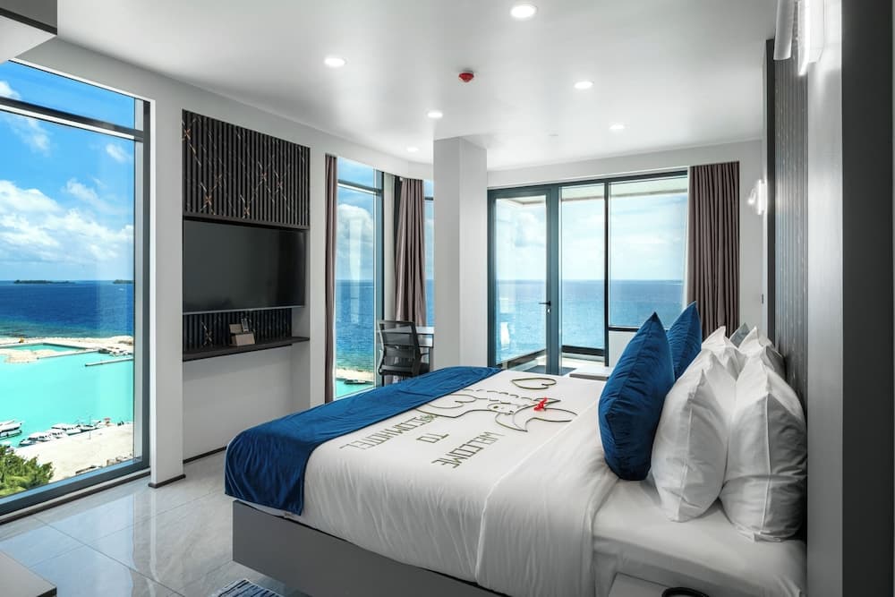iCom Blue Sea View - View 18