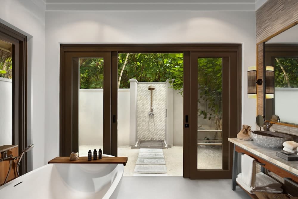 Vakkaru Maldives - View 40