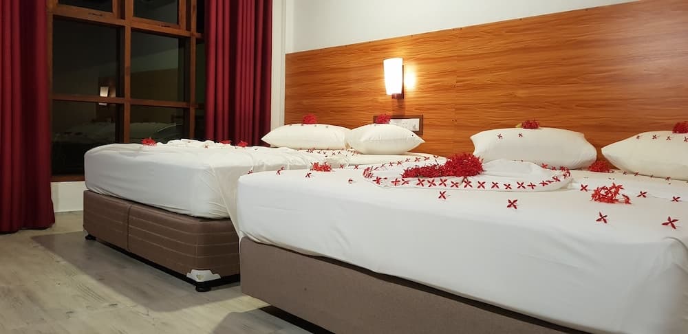 Lagoon View Maldives - View 9