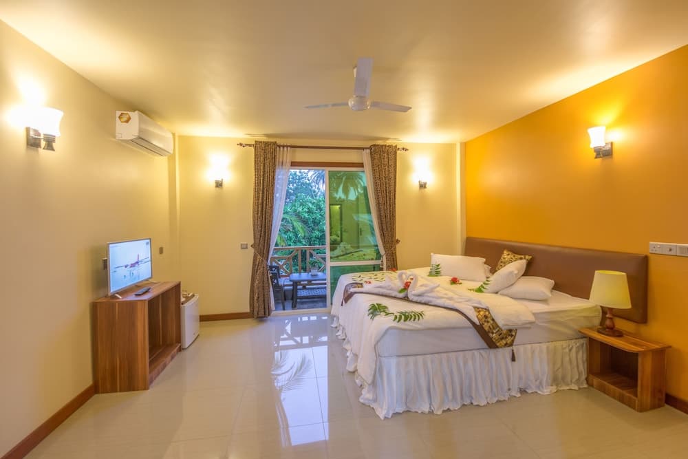 Ostrov Beach - View 63