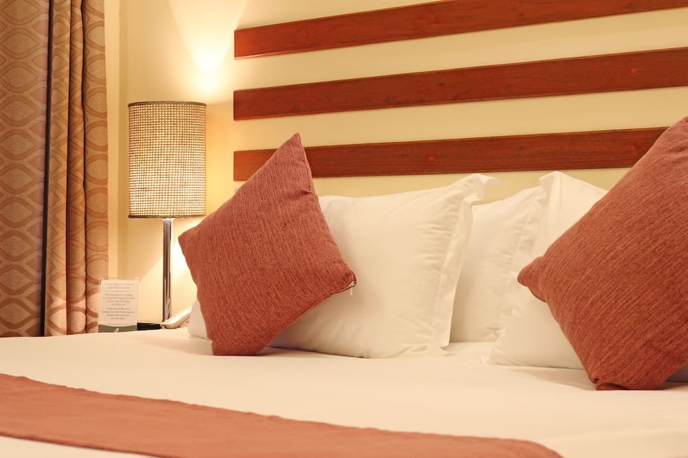 Araamu Hotels Maldives - View 4