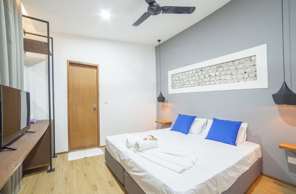 Island Scuba Inn - View 15