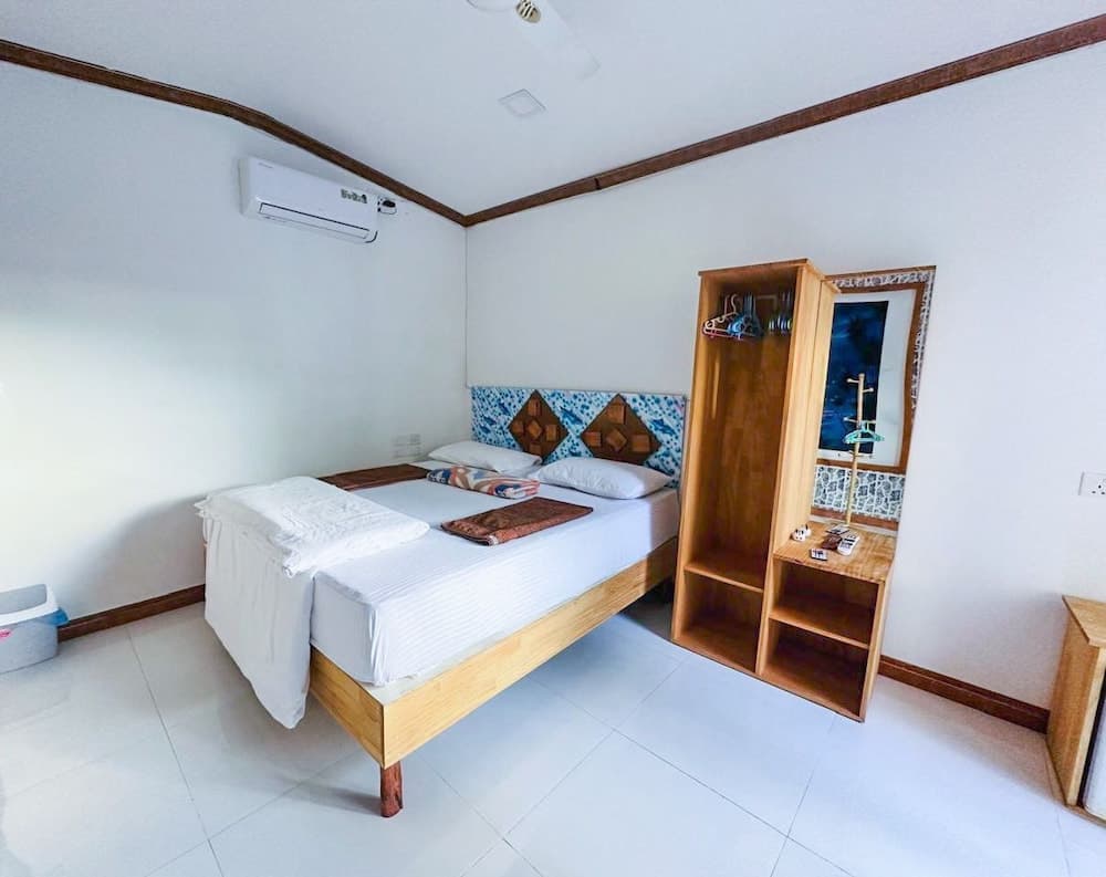 Moro Rasdhoo - View 3