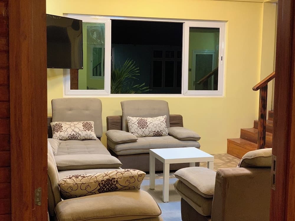 Luna lodge - View 21