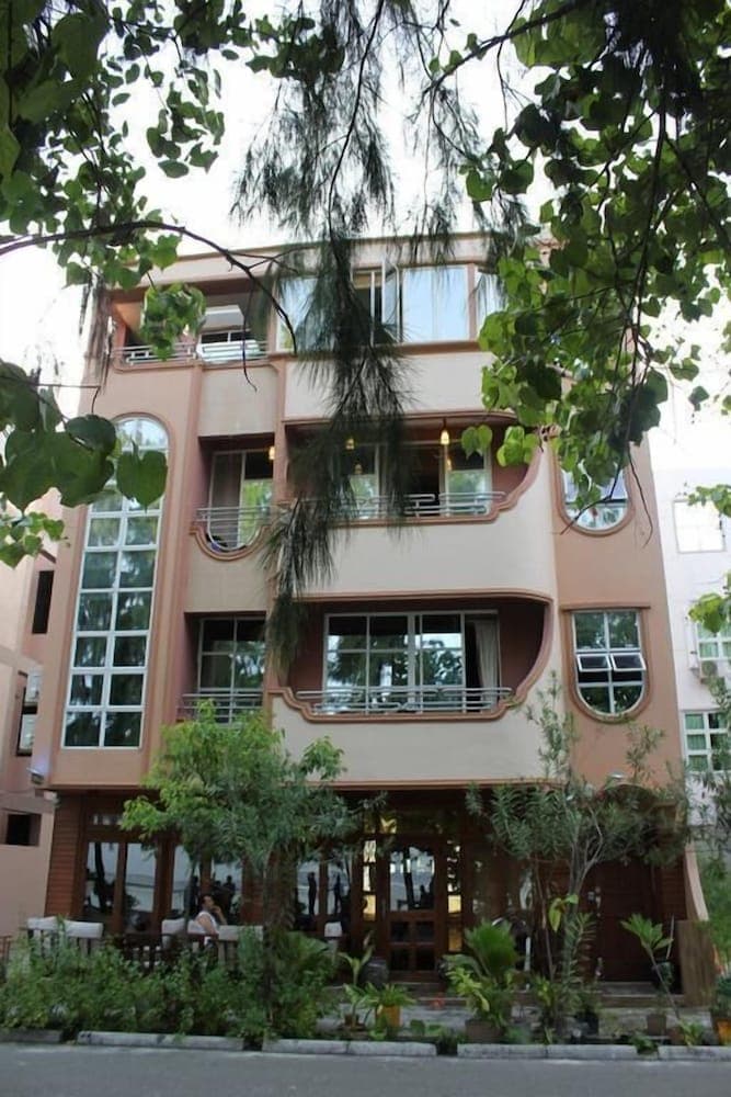 Eureka Serenity Athiri Inn - View 47