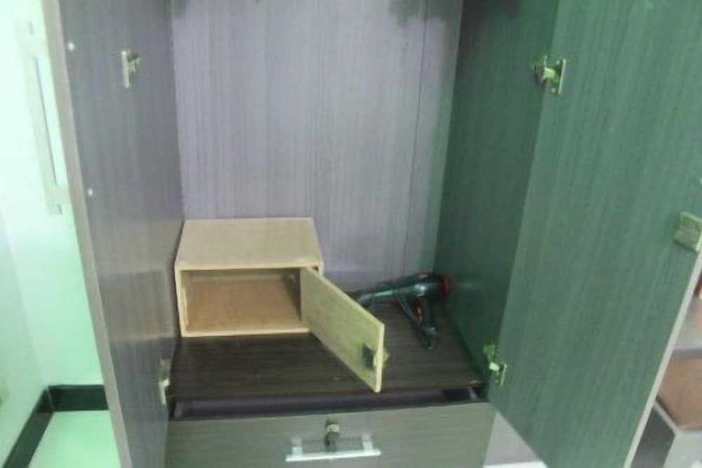 Plus View Maldives - View 24