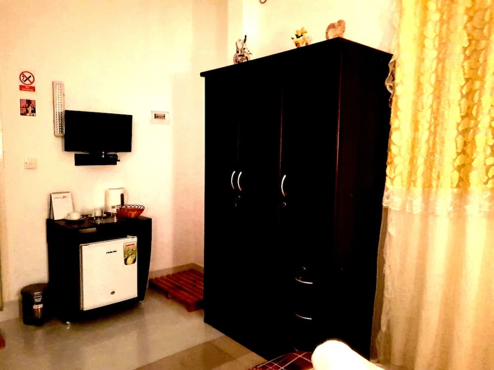 Island Guest - View 46