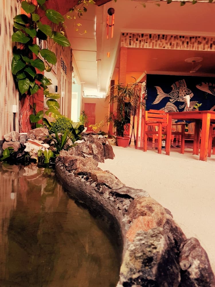 ZeeStar Inn - View 12