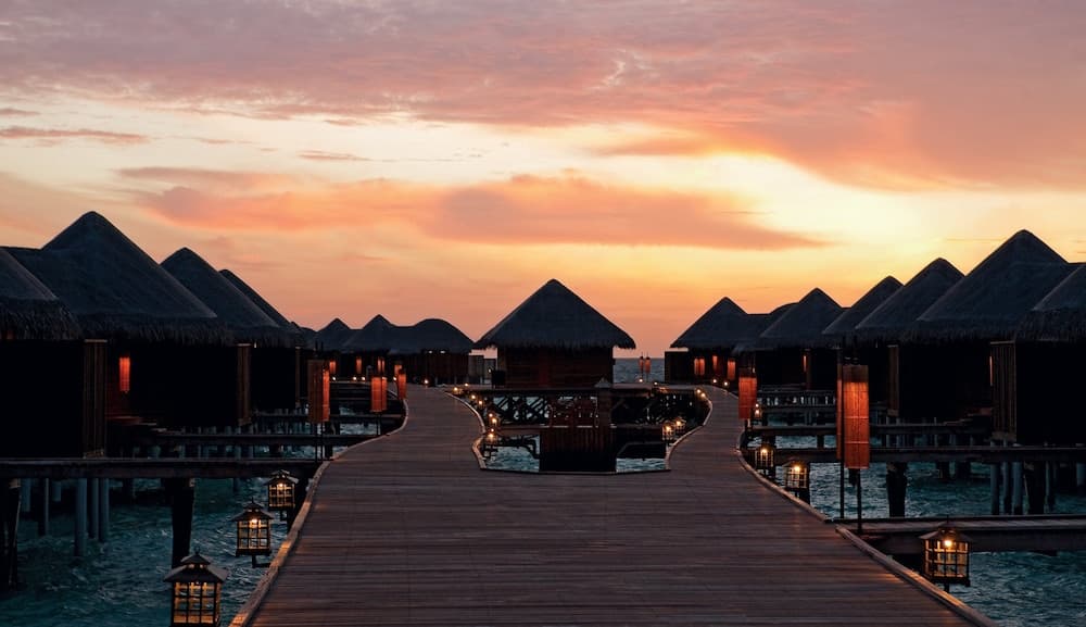 Constance Halaveli - View 180