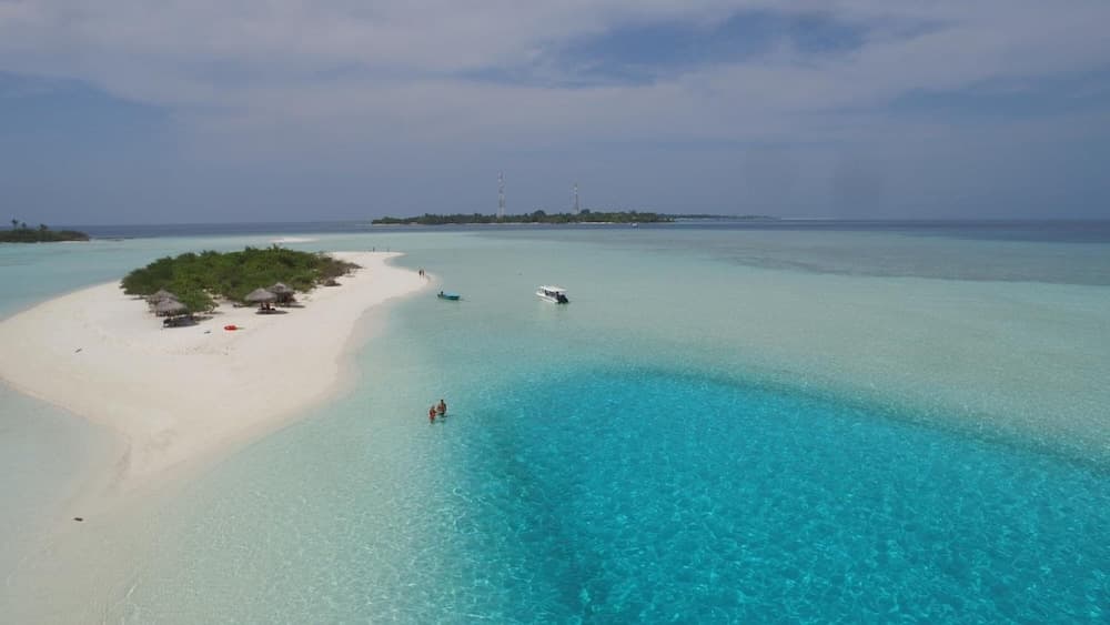 Thoddoo Beach Holiday Inn - View 40