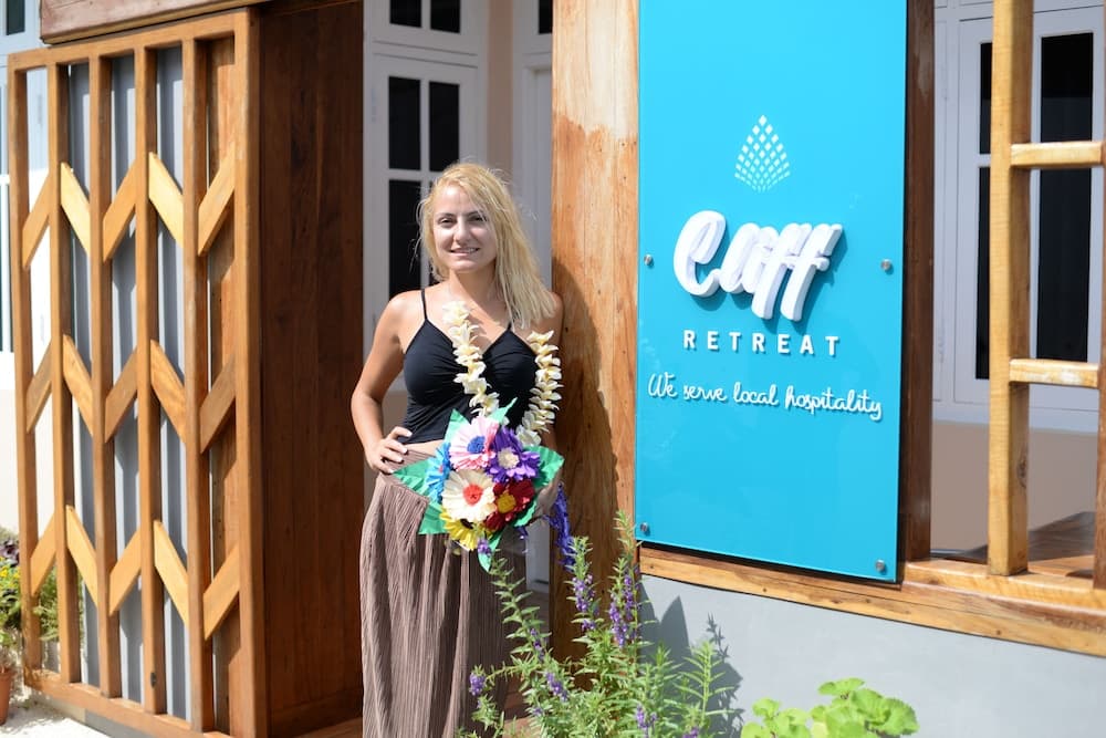 Cliff  Retreat - View 14