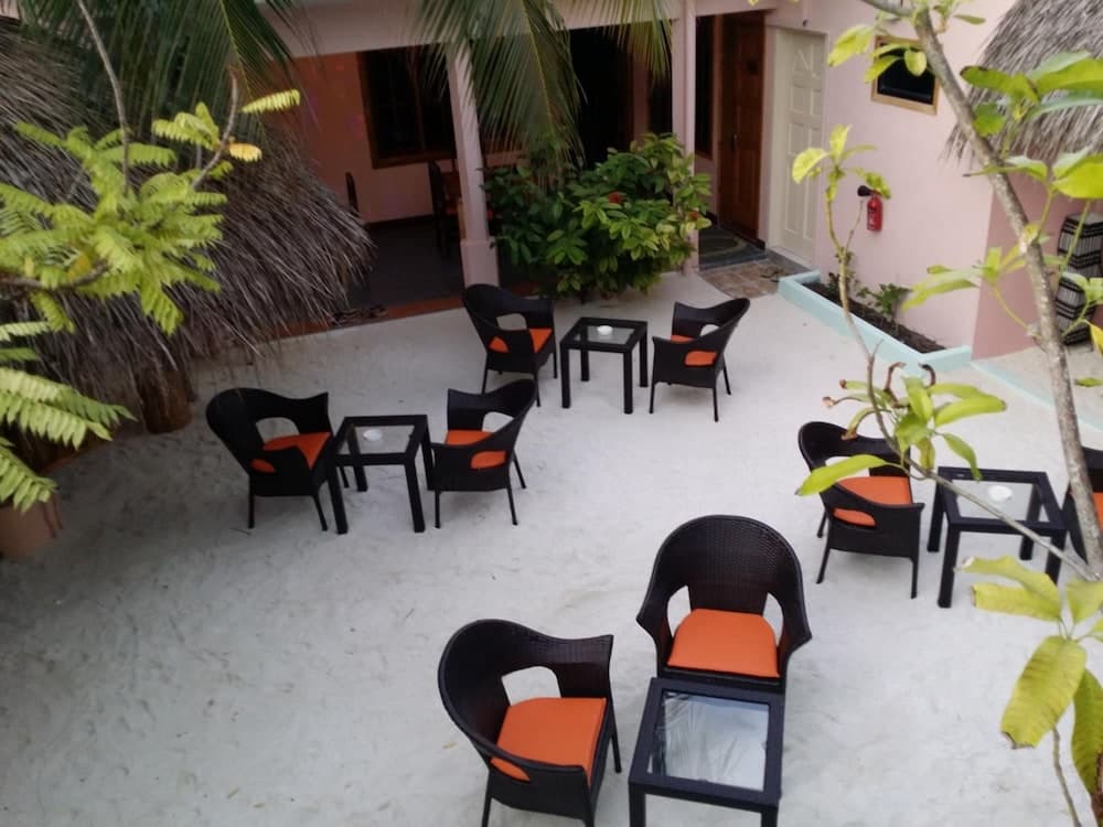 Rasdhoo Coralville - View 2