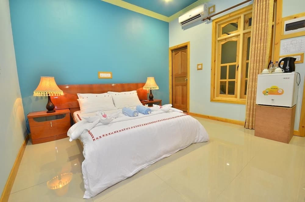 New Moon Village - View 4