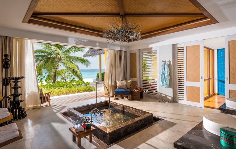 Four Seasons Maldives at Landaa Giraavaru - View 22