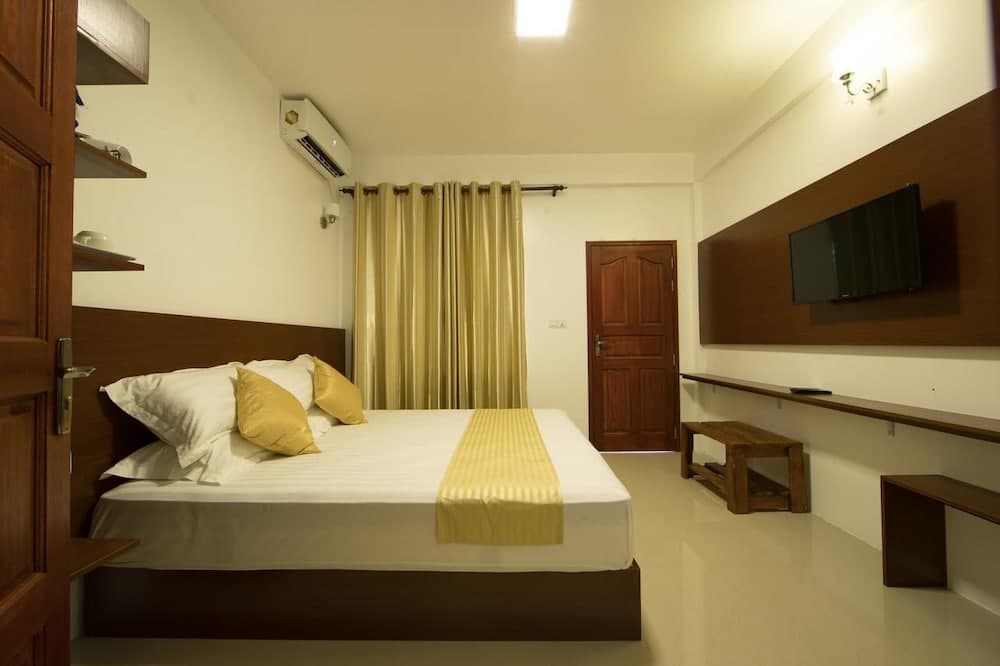 Hideaway inn - View 2