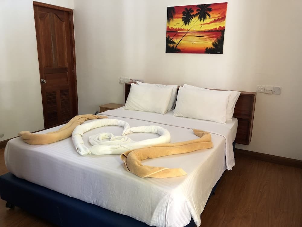 Mathiveri Inn - View 13