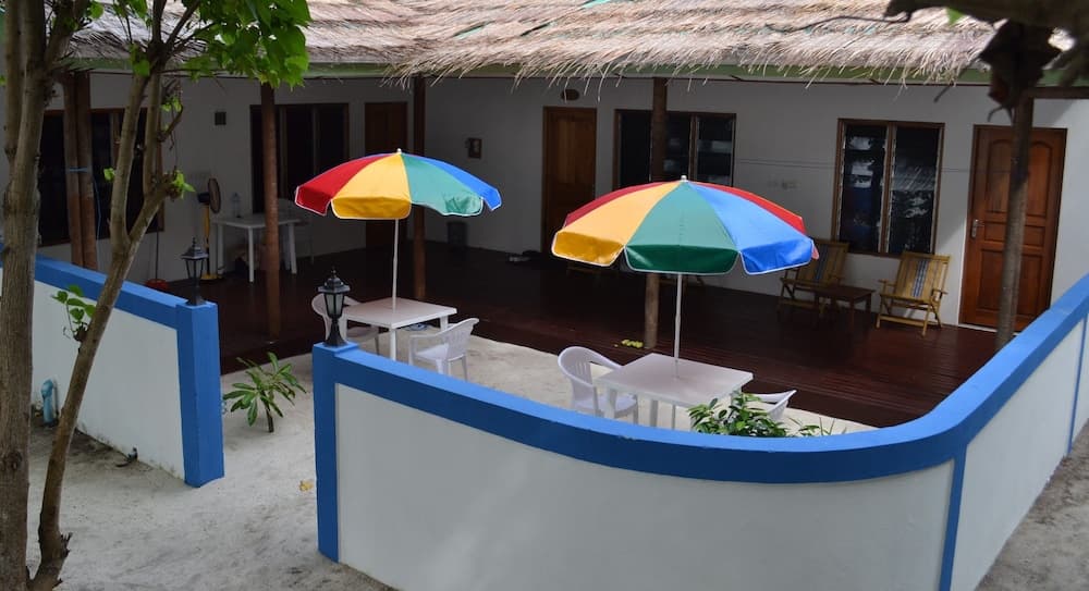 Fulidhoo Laperla Guesthouse - View 6